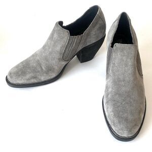 Born Women's Taupe Gray Suede Leather Heeled Boots Side Gore Sz 10 Boho Chic